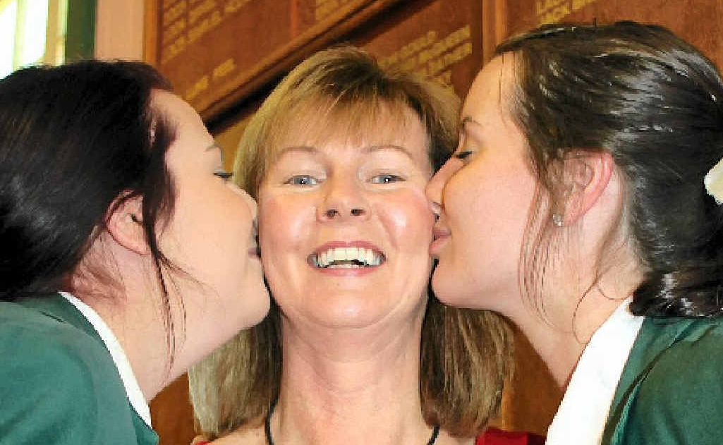 (From left) Ebony Hilton with her “second mum” Clare O’Brien and Tessa O’Brien. (From left) Ebony Hilton with her “second mum” Clare O’Brien and Tessa O’Brien.